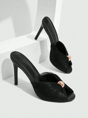 Black Glamorous Women's Open-Toe Mesh Kink Metal Buckle Shoes